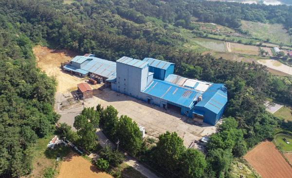 장점마을 주변지역 환경오염 정화 완료 (금강농산 전경).jpg